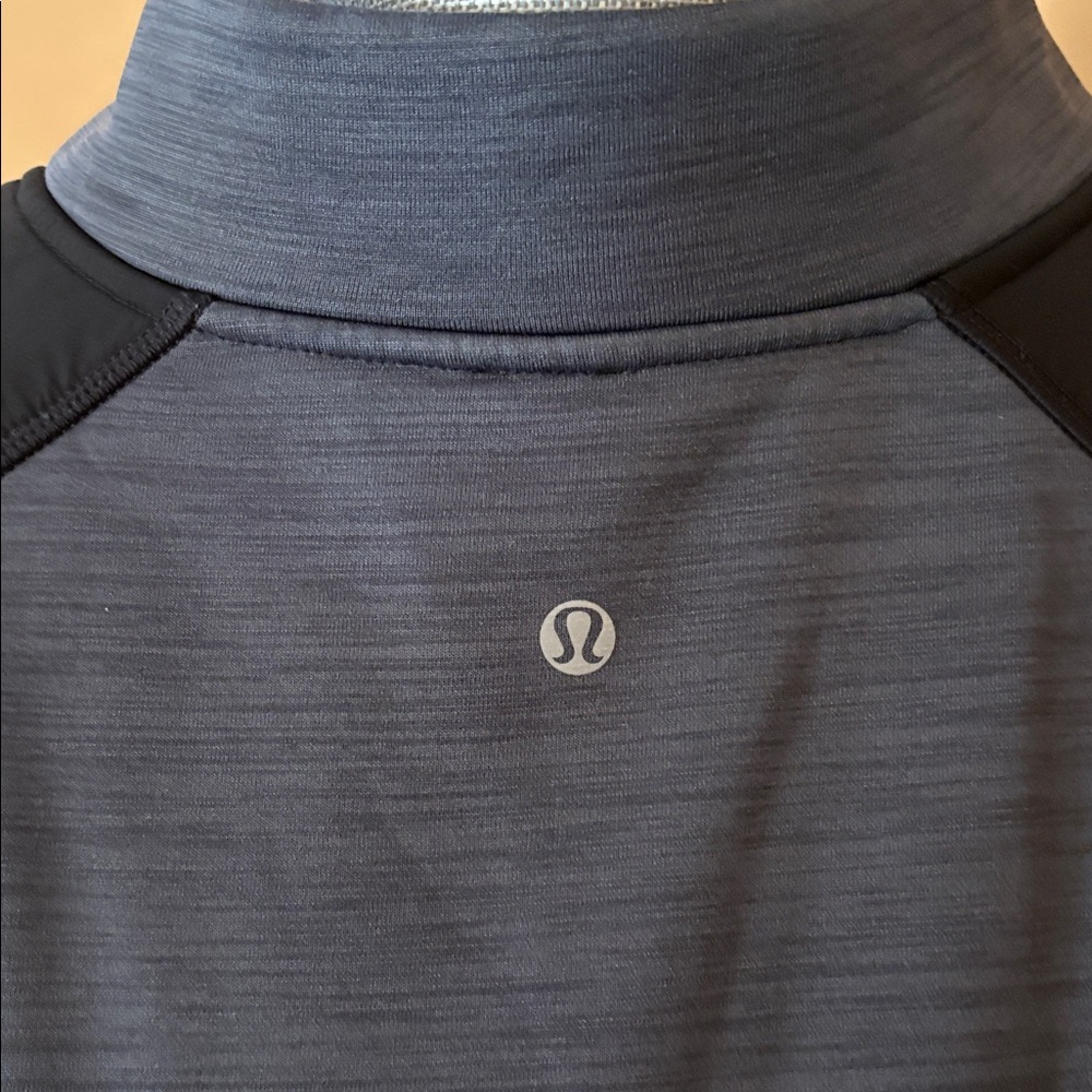 LULULEMON Men’s Revolution Bomber Jacket Size L Large - Picture 3 of 5